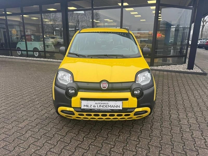 Gebraucht Fiat Panda Cross Cross Plus 71 PS (52 kW) 2020 Gelb Kleinwagen