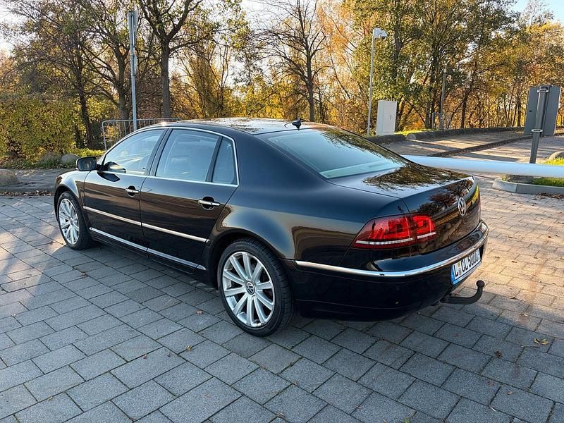Gebraucht VW Phaeton Exclusive 245 PS (180 kW) 2014 Schwarz Limousine