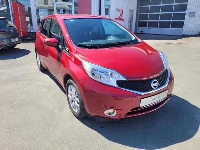 Usata Nissan Note Acenta 80 CV (58 kW) 2016 Rosso Utilitaria