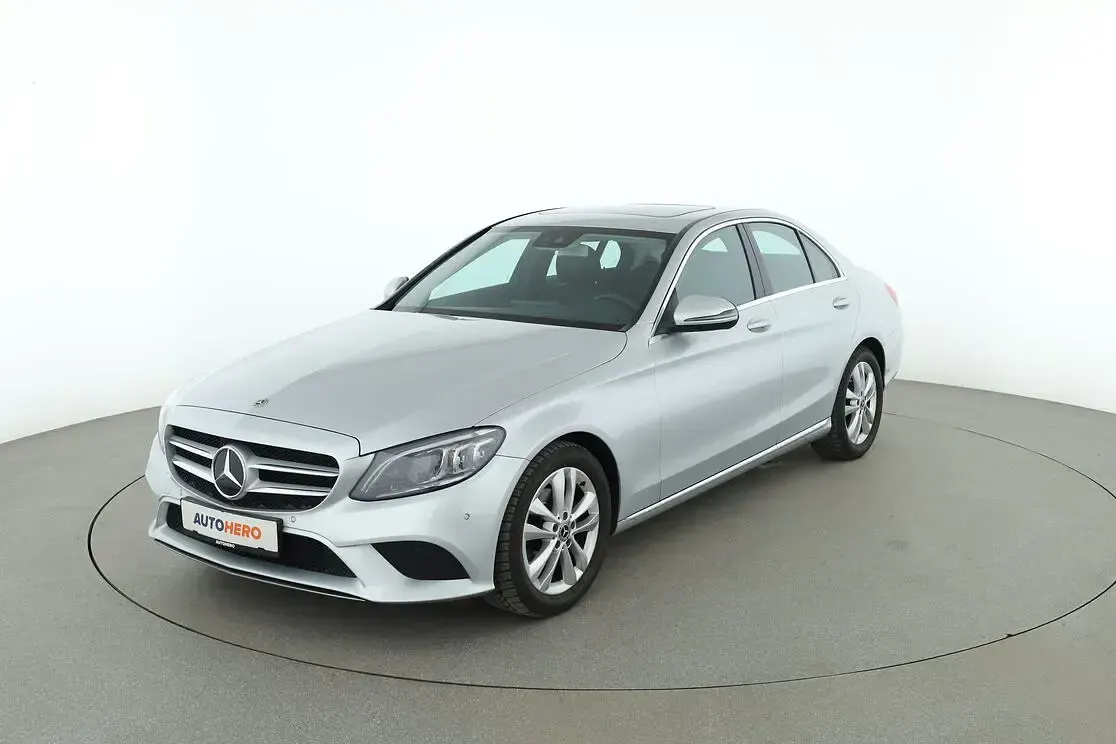 Gebraucht Mercedes C180 Avantgarde 156 PS (114 kW) 2019 Limousine