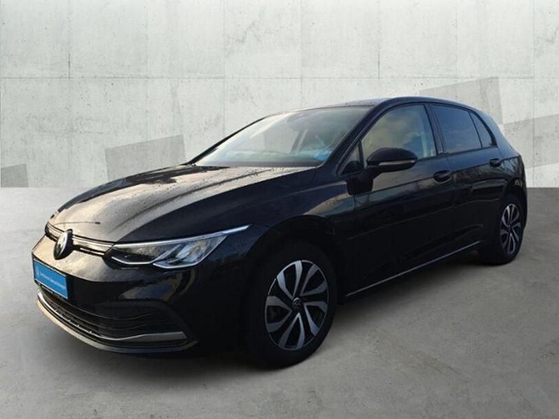 Gebraucht VW Golf VIII Active 150 PS (110 kW) 2022 Deep black perleffekt Limousine