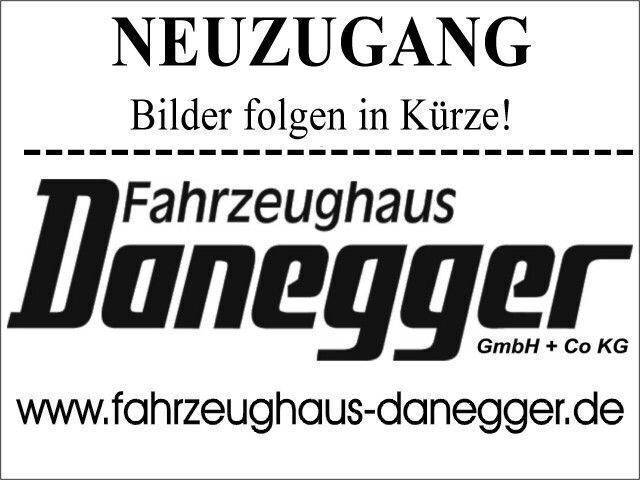 Gebraucht Kia Stonic Vision 120 PS (88 kW) 2017 Schwarz metallic SUV