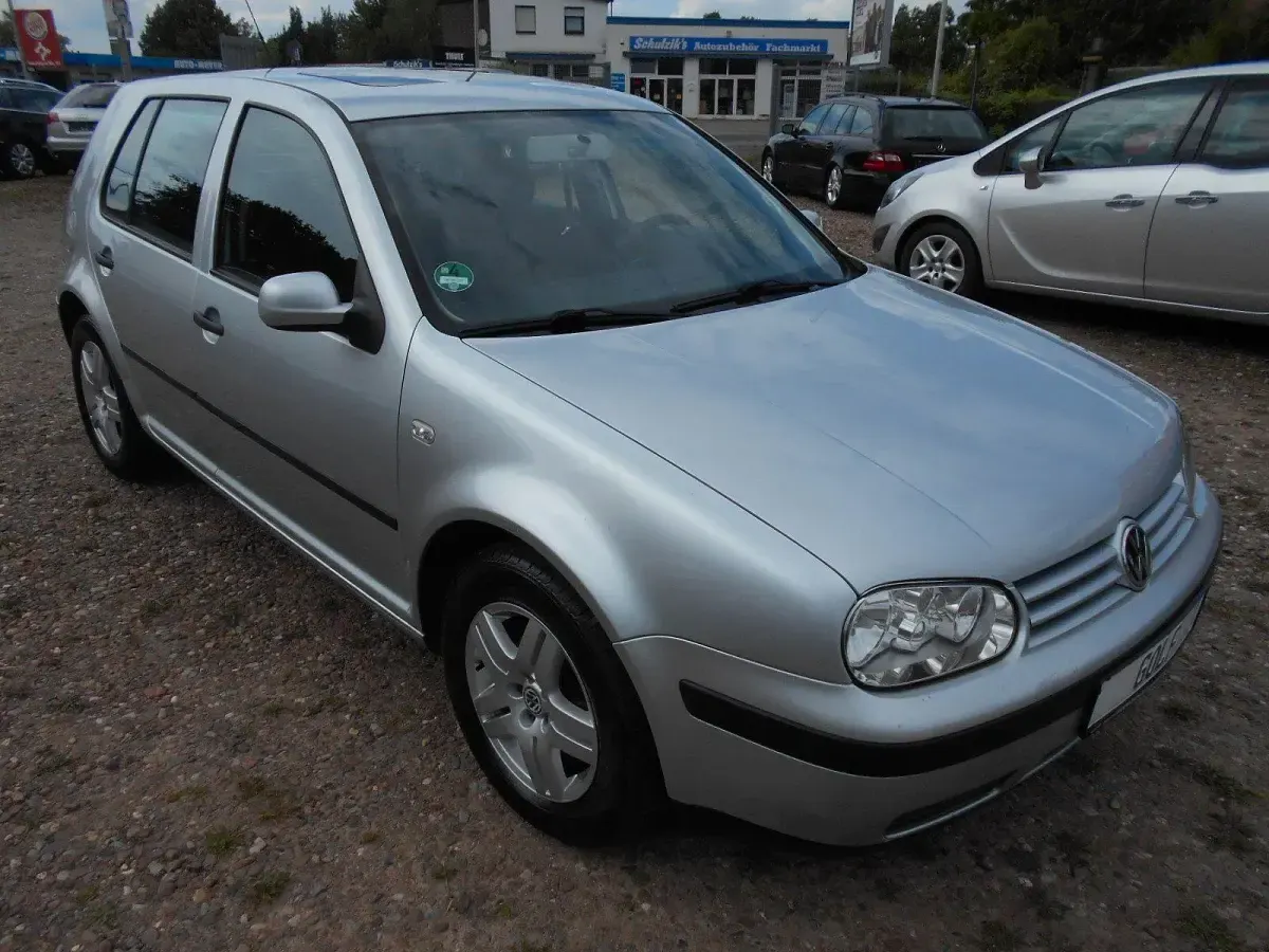 Gebraucht VW Golf IV 105 PS (77 kW) 2002 Silber Limousine