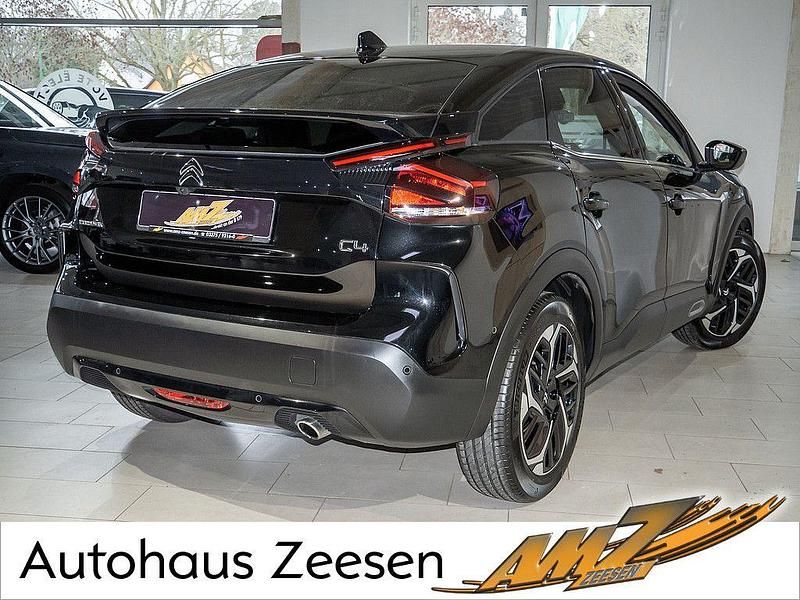 Gebraucht Citroën C4 131 PS (96 kW) 2023 Schwarz SUV