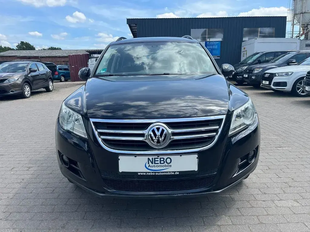 Gebraucht VW Tiguan Trendline 150 PS (110 kW) 2009 Schwarz SUV