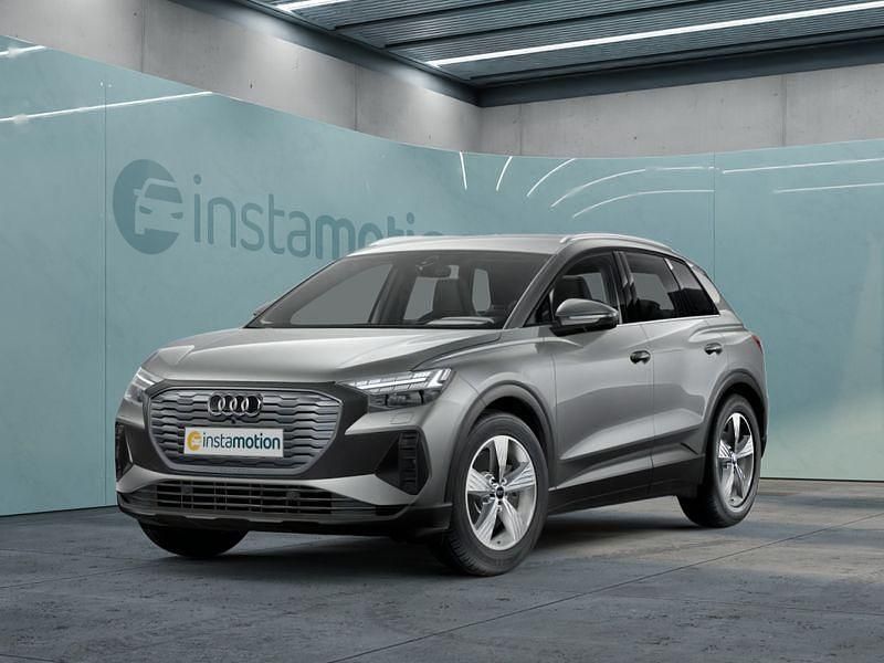 Grau Gebraucht 2024 Audi Q4 e-tron SUV | 45.849 € (Guter Preis) - Bild 1/4