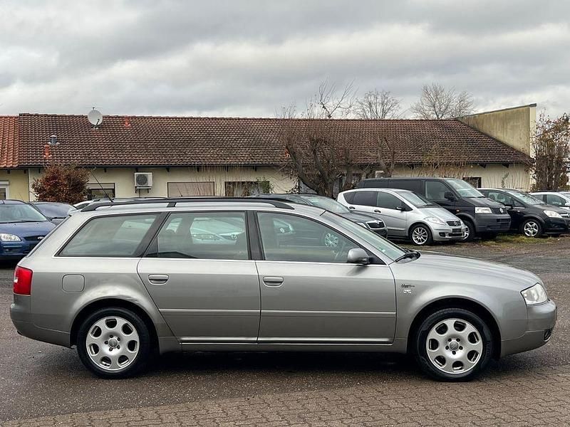 Second-hand Audi A6 131 CP (96 kW) 2002 Argintiu Berlinǎ