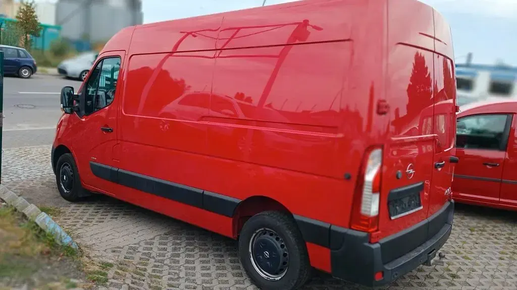 Gebraucht Opel Movano 179 PS (131 kW) 2020 Rot Limousine