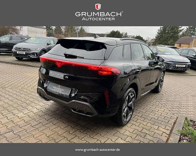Neu Cupra Terramar VZ 264 PS (194 kW) 2025 Grau SUV