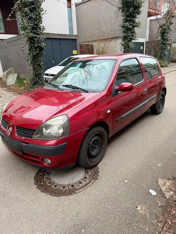 Gebraucht Renault Clio II 75 PS (55 kW) 2002 Andere farben Kleinwagen