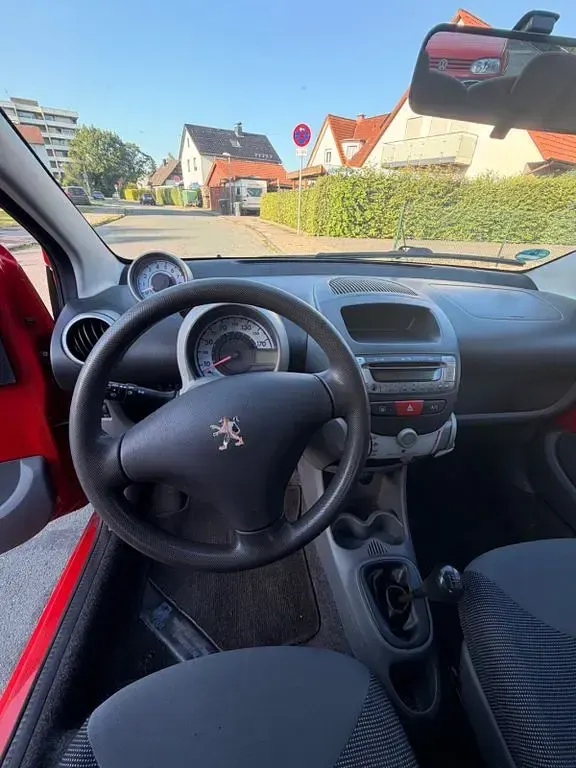Gebraucht Peugeot 107 68 PS (50 kW) 2007 Rot Kleinwagen