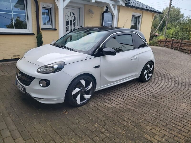 Weiß Gebraucht 2013 Opel Adam Kleinwagen | 7.100 € (Fairer Preis) - Bild 1/4