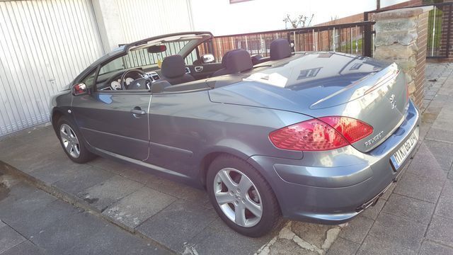 Gebraucht Peugeot 307 CC 185 PS (136 kW) 2004 Grau Cabrio