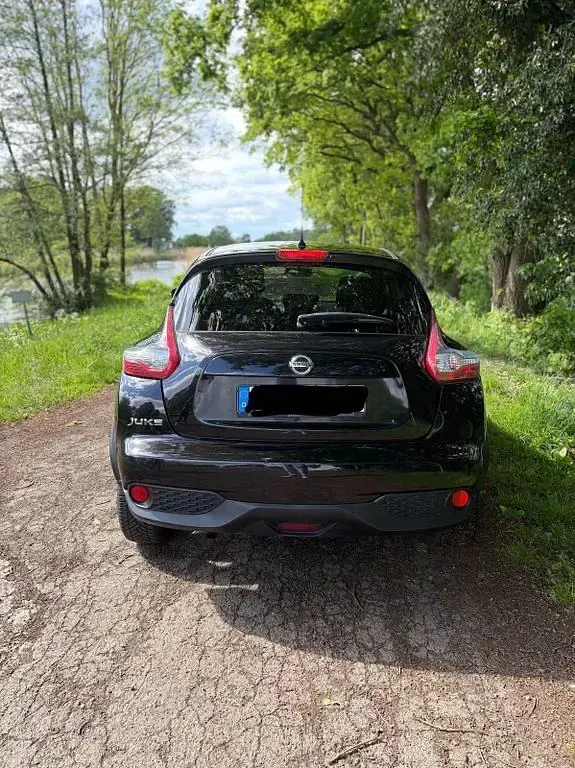 Gebraucht Nissan Juke Acenta 116 PS (85 kW) 2017 Schwarz SUV