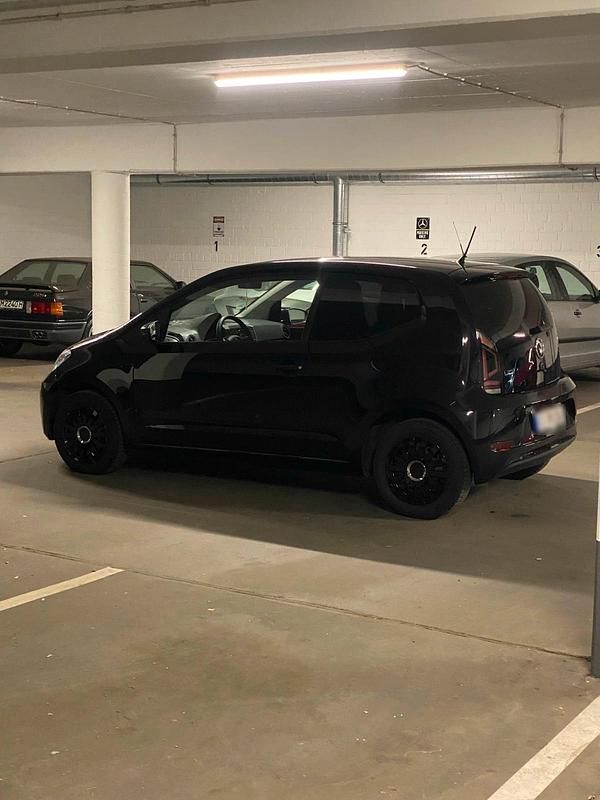 Usado VW up! 60 HP (44 kW) 2019 Preto Citadino