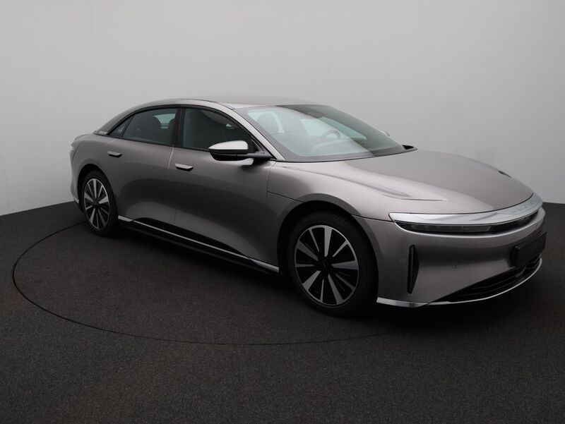 Silber Gebraucht 2024 Lucid Air Pure Limousine | 83.800 € - Bild 1/4