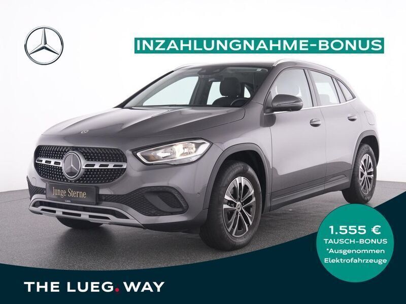Grau Gebraucht 2023 Mercedes GLA220 SUV | 35.885 € (Superpreis) - Bild 1/4