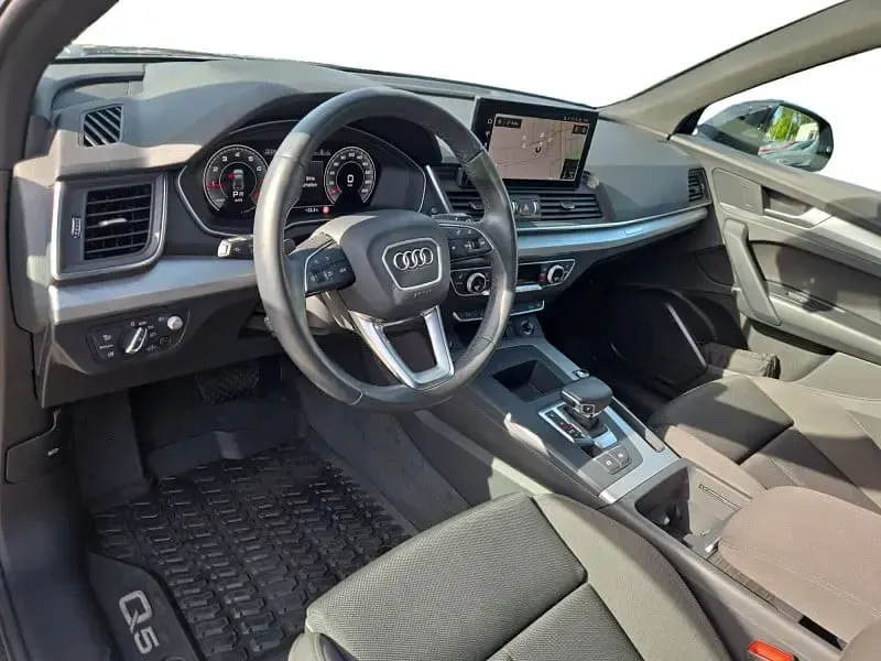 Gebraucht Audi Q5 Advanced Plus 265 PS (194 kW) 2023 Mythosschwarz metallic SUV