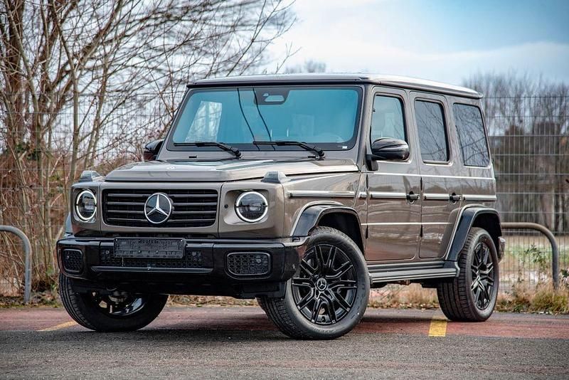 Neu Mercedes G450 AMG 367 PS (269 kW) 2026 Braun SUV