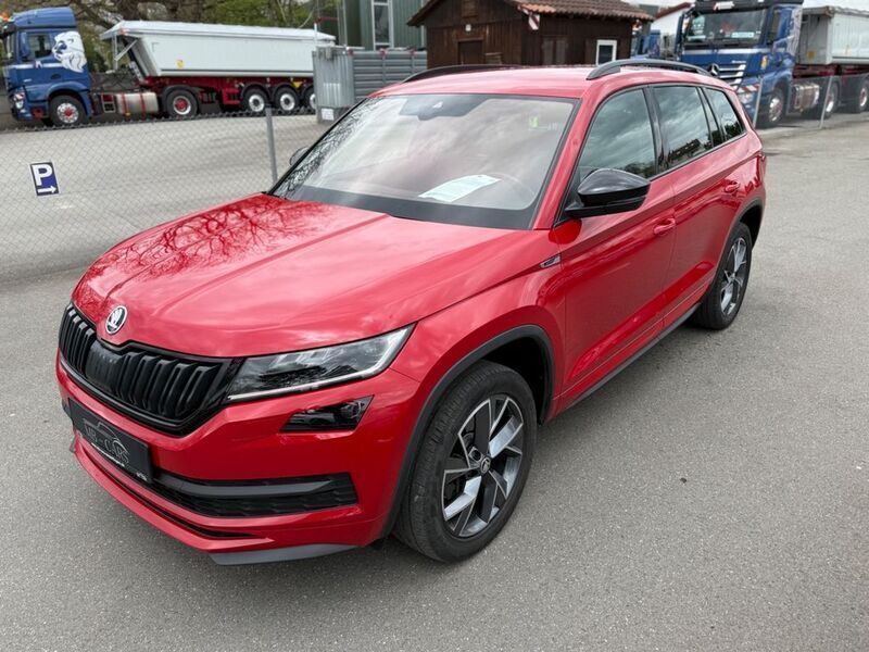 Rot Gebraucht 2020 Skoda Kodiaq SportLine SUV | 30.990 € (Fairer Preis) - Bild 1/4
