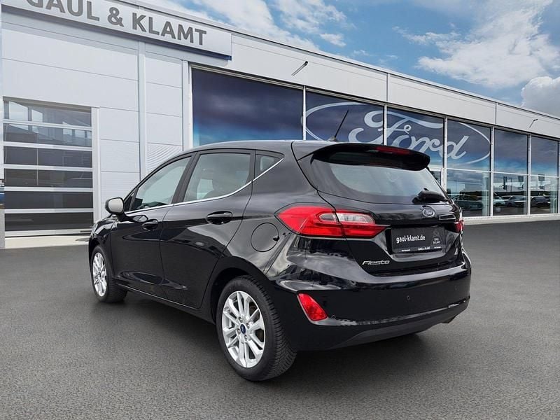 Gebraucht Ford Fiesta Titanium 101 PS (74 kW) 2023 Schwarz Kleinwagen