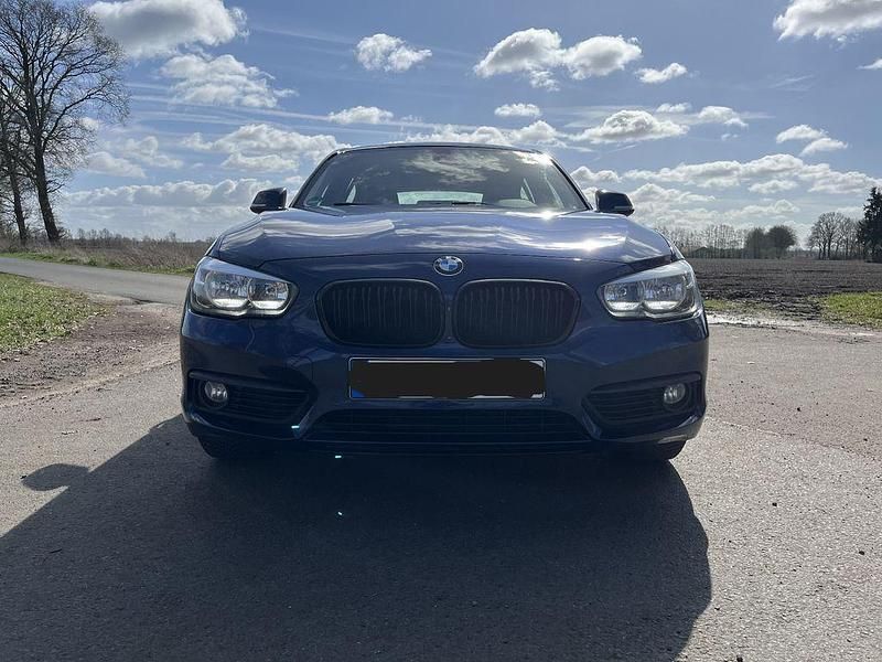 Gebraucht BMW 120 Advantage 184 PS (135 kW) 2018 Blau Kleinwagen