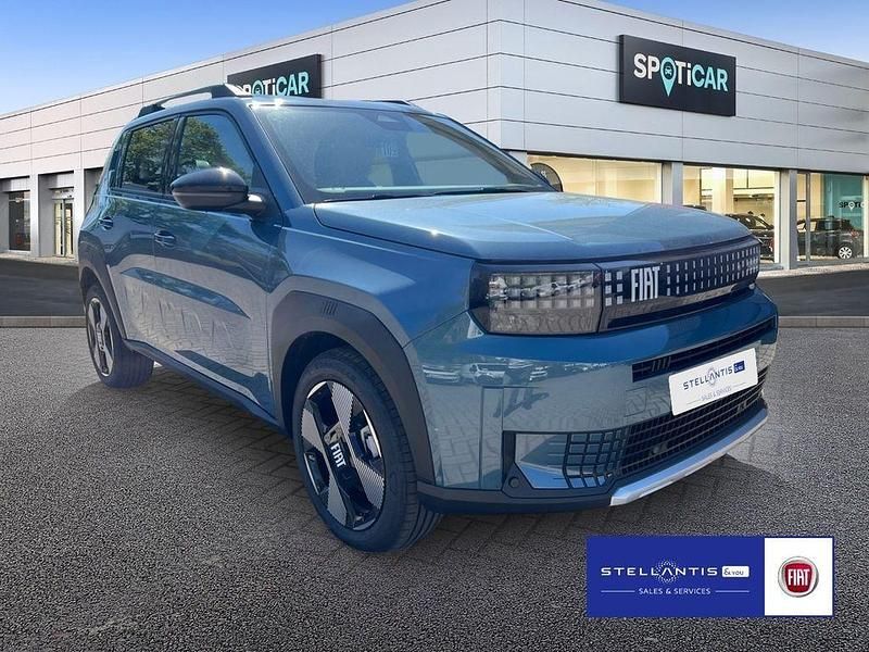 Neu Fiat Grande Panda La Prima 101 PS (74 kW) 2026 Blau Kleinwagen