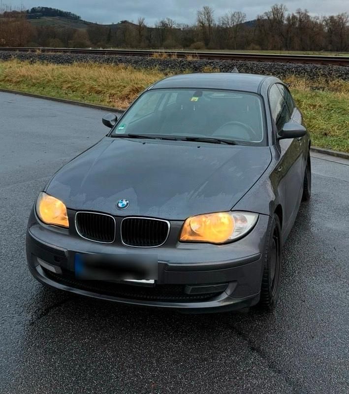 Gebraucht BMW 118 143 PS (105 kW) 2008 Silber Kleinwagen