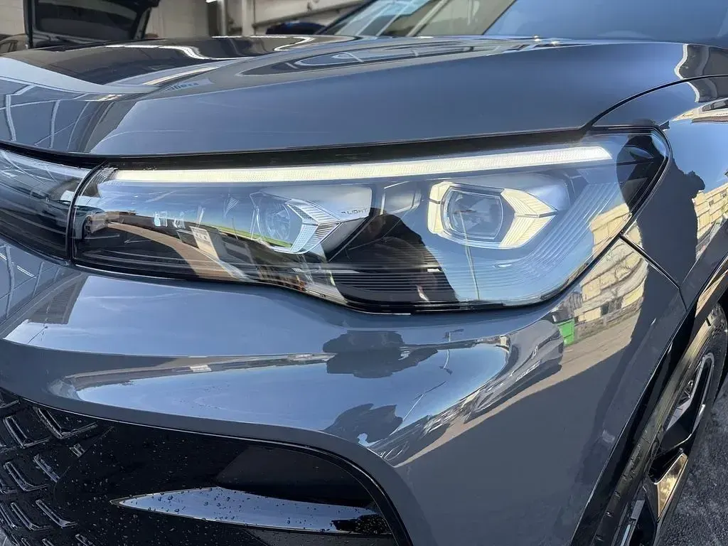 Neu VW Tiguan R-line 150 PS (110 kW) 2026 Grau SUV