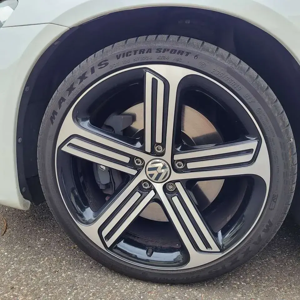 Gebraucht VW Scirocco R 280 PS (205 kW) 2015 Weiß Coupé