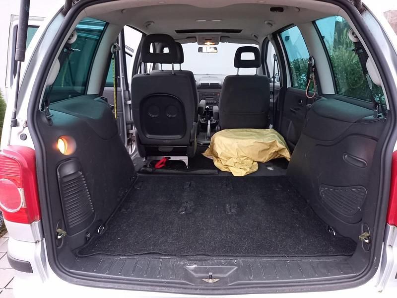 Gebraucht VW Sharan 116 PS (85 kW) 2006 Silber Van / Kleinbus