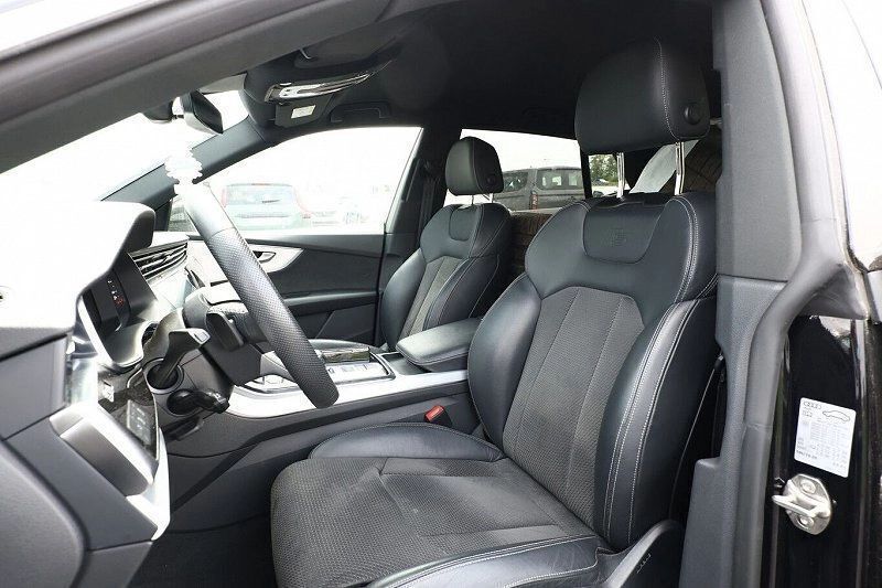 Gebraucht Audi Q8 S-Line 339 PS (249 kW) 2020 Schwarz SUV