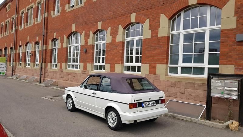 Weiß Gebraucht 1990 VW Golf Cabriolet Cabrio | 9.890 € - Bild 1/4