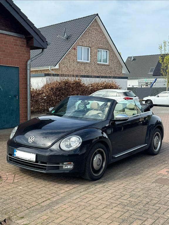 Gebraucht VW Beetle 105 PS (77 kW) 2014 Schwarz Kleinwagen