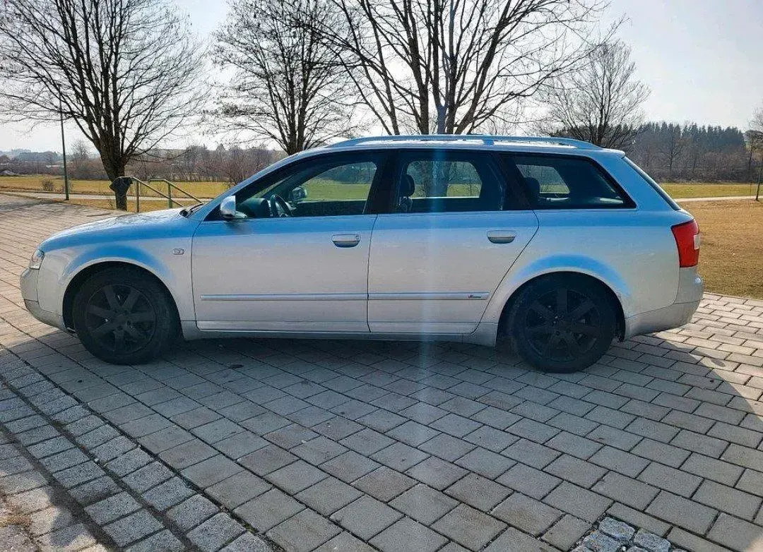 Gebraucht Audi A4 131 PS (96 kW) 2004 Silber Kombi