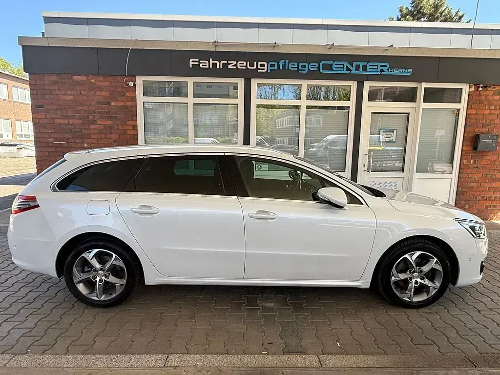 Gebraucht Peugeot 508 SW Active 150 PS (110 kW) 2016 Weiß Kombi