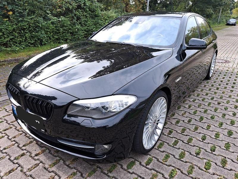Schwarz Gebraucht 2010 BMW 523 Performance Limousine | 15.800 € (Teuer) - Bild 1/4