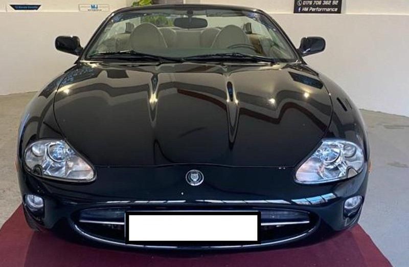 Schwarz Gebraucht 1999 Jaguar XK8 Cabrio | 14.500 € - Bild 1/4