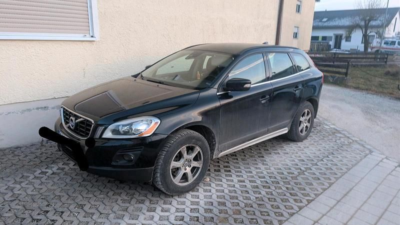 Schwarz Gebraucht 2009 Volvo XC60 SUV | 11.111 € (Teuer) - Bild 1/1