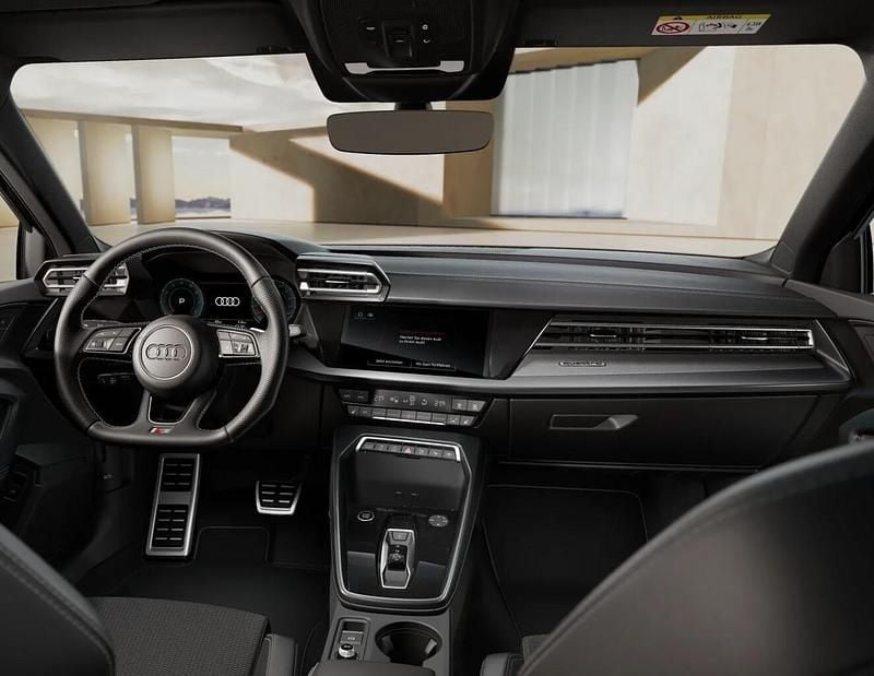 Neu Audi A3 Ambiente 204 PS (150 kW) 2026 Distriktgrün metallic Limousine