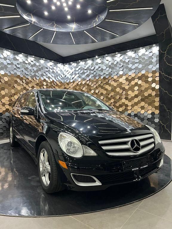 Gebraucht Mercedes R500 306 PS (225 kW) 2007 Schwarz Van / Kleinbus