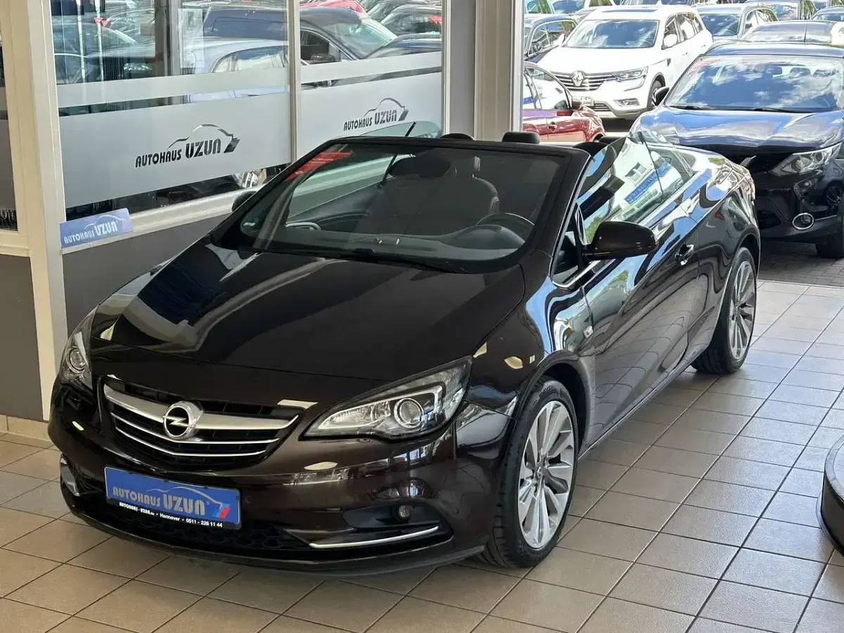 Gebraucht Opel Cascada Sport 170 PS (125 kW) 2015 Braun Cabrio