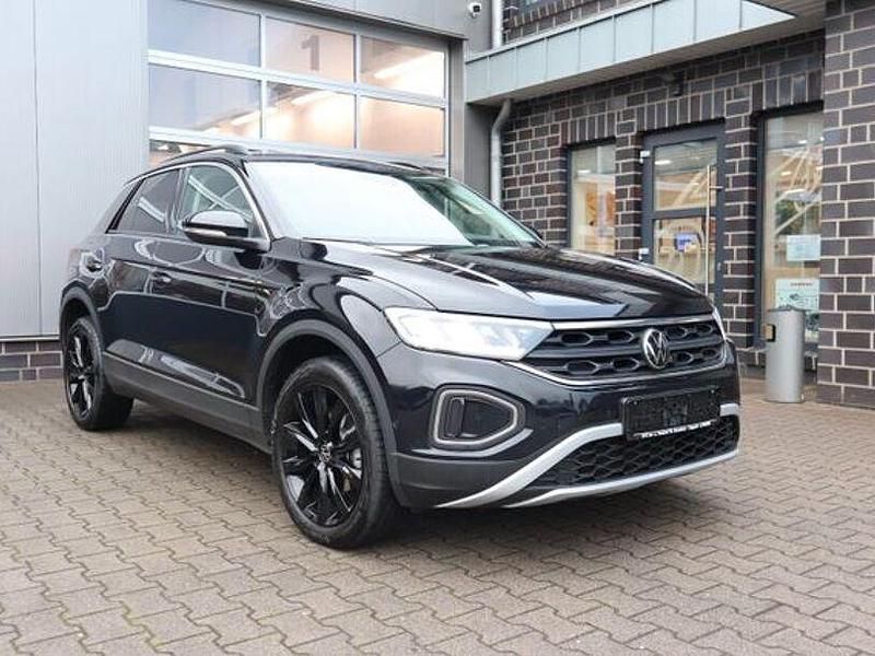 Schwarz Gebraucht 2022 VW T-Roc Life SUV | 21.490 € (Etwas zu teuer) - Bild 1/3