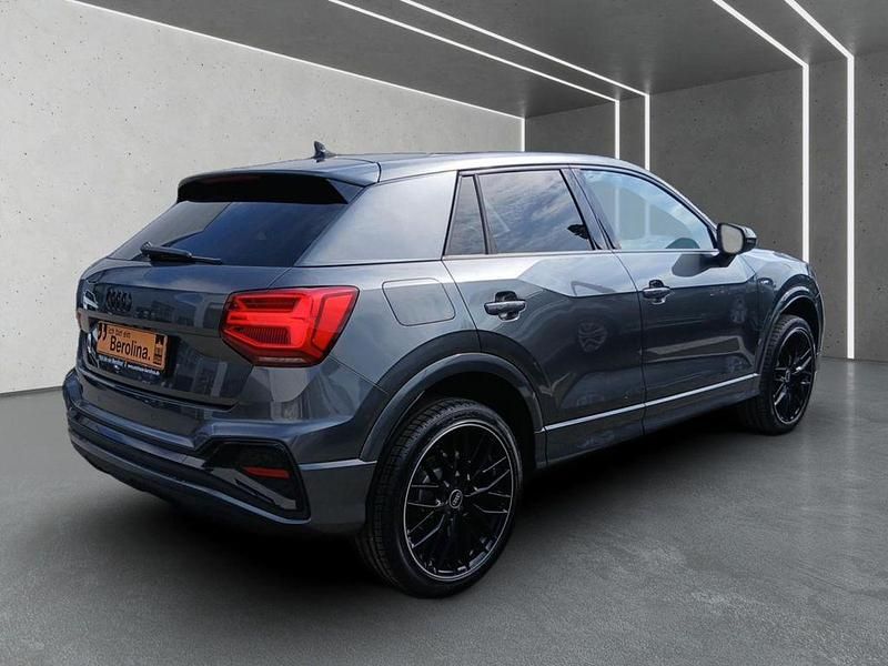 Neu Audi Q2 S-Line 150 PS (110 kW) 2026 Grau SUV