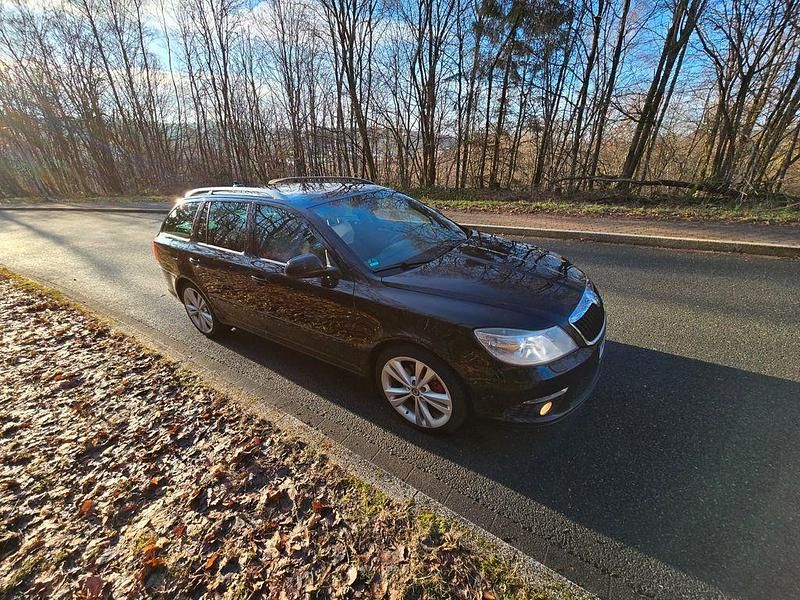 Gebraucht Skoda Octavia vRS 170 PS (125 kW) 2010 Schwarz Kombi