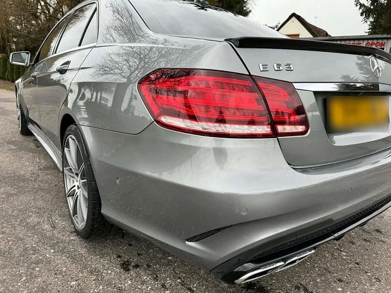 Gebraucht Mercedes E63 AMG AMG 557 PS (409 kW) 2015 Silber Limousine