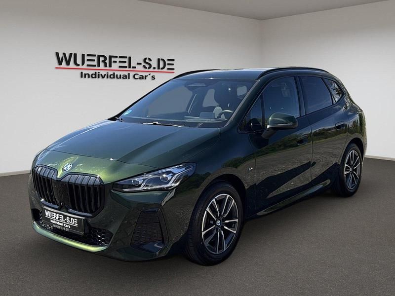 Grün Gebraucht 2024 BMW 218 Active Tourer M Sport Van / Kleinbus | 26.950 € (Guter Preis) - Bild 1/4