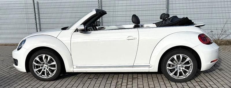 Gebraucht VW Beetle Cabriolet Design 105 PS (77 kW) 2013 Weiß Cabrio