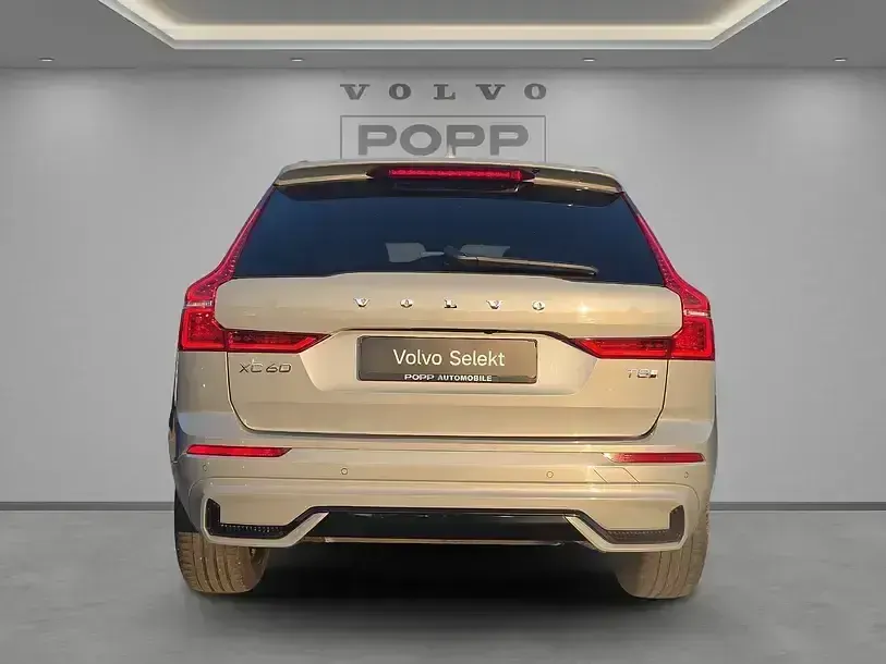 Gebraucht Volvo XC60 Plus 455 PS (334 kW) 2025 Vapour grey SUV