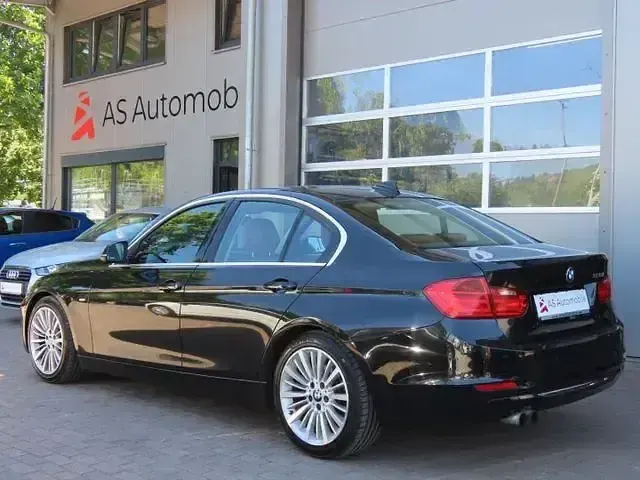 Gebraucht BMW 328 Luxury Line 245 PS (180 kW) 2012 Schwarz Limousine